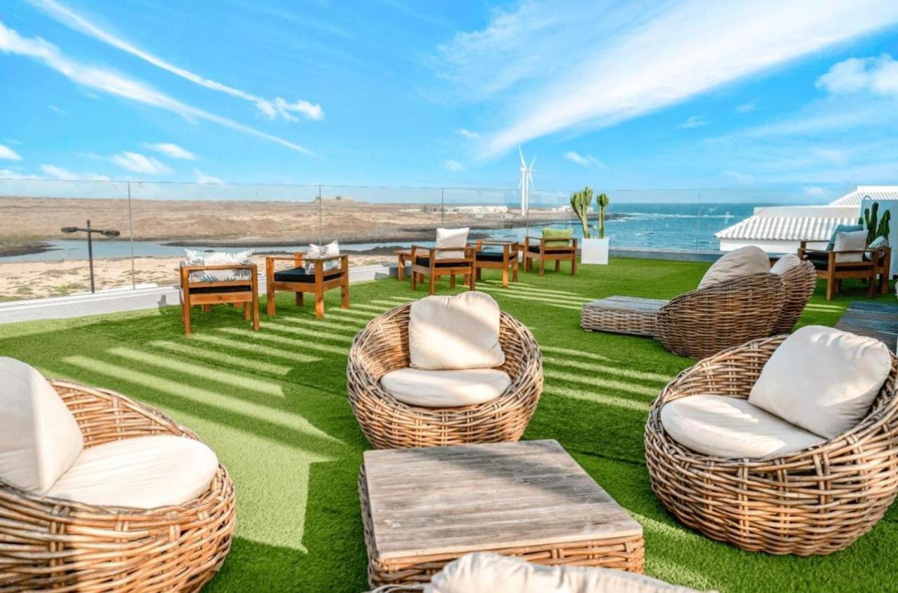 קורלחו Bristol Sunset Beach Private Apartment מראה חיצוני תמונה