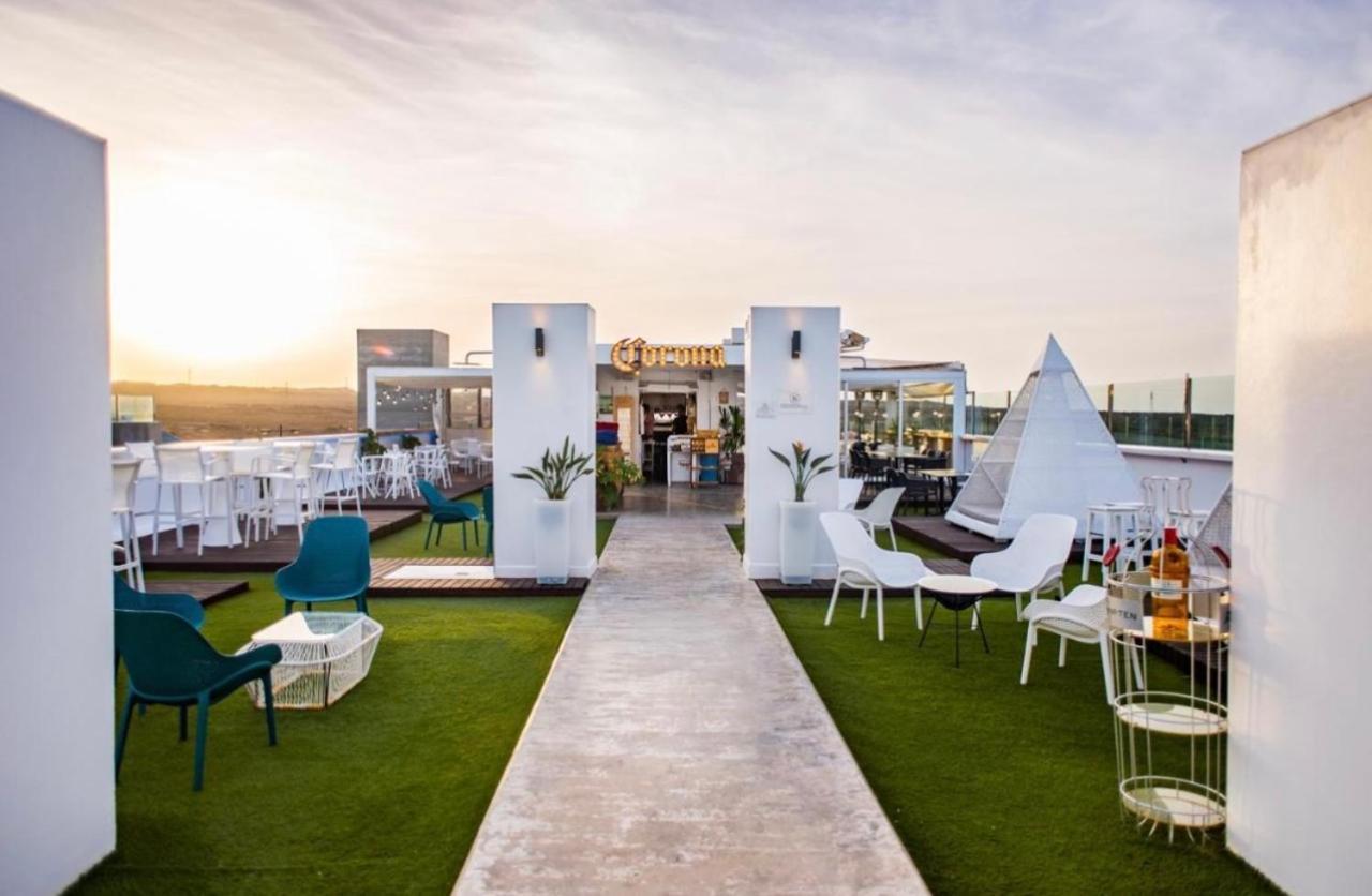 קורלחו Bristol Sunset Beach Private Apartment מראה חיצוני תמונה