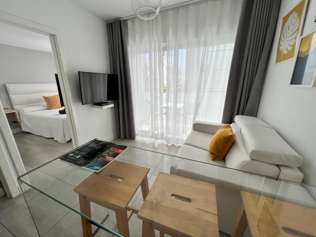 קורלחו Bristol Sunset Beach Private Apartment מראה חיצוני תמונה