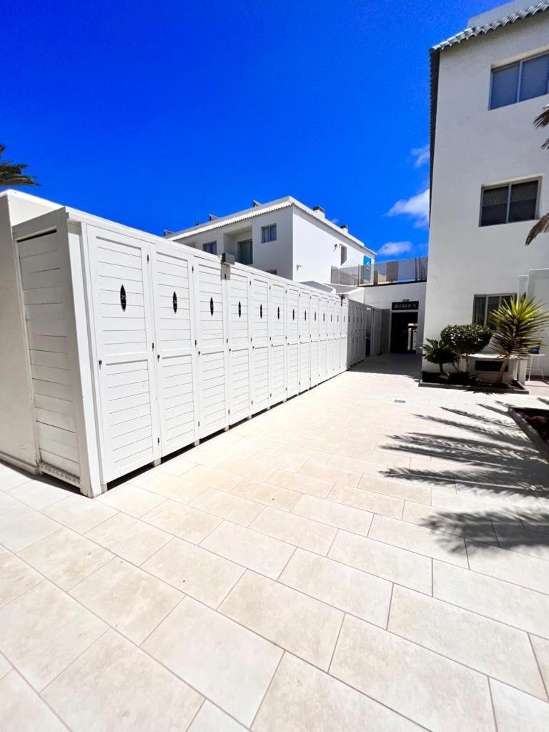 קורלחו Bristol Sunset Beach Private Apartment מראה חיצוני תמונה