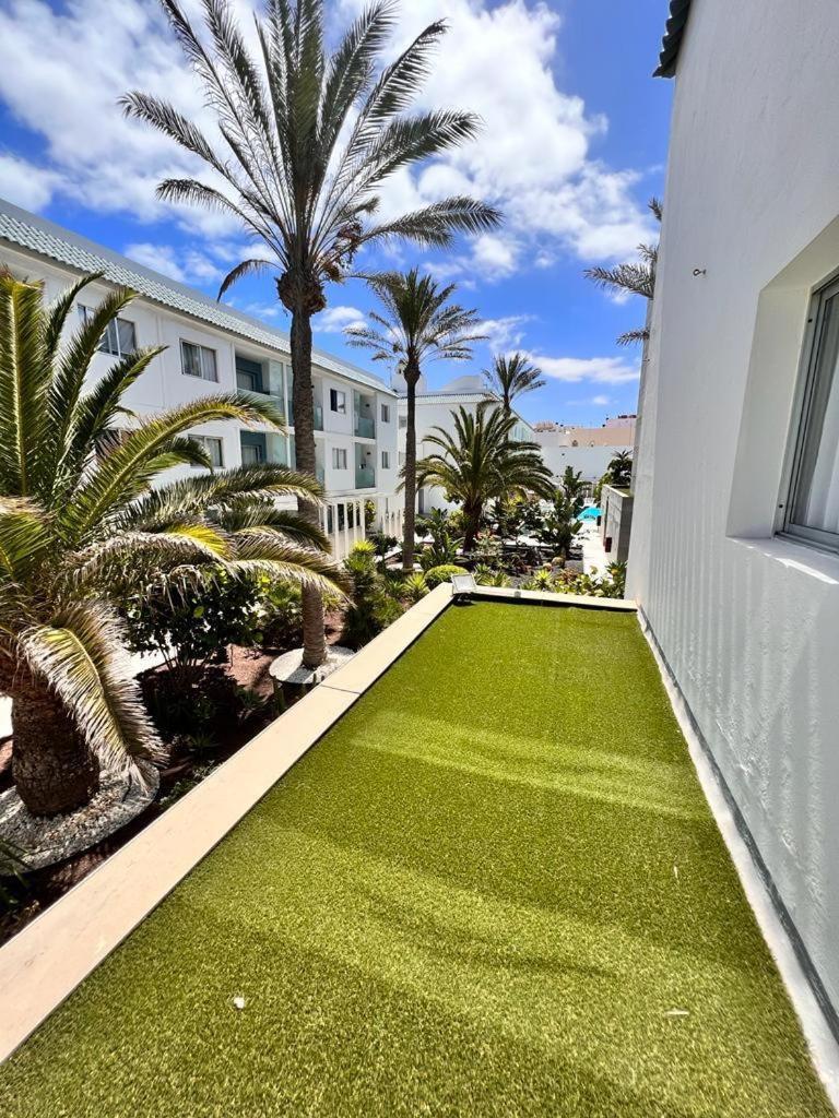 קורלחו Bristol Sunset Beach Private Apartment מראה חיצוני תמונה