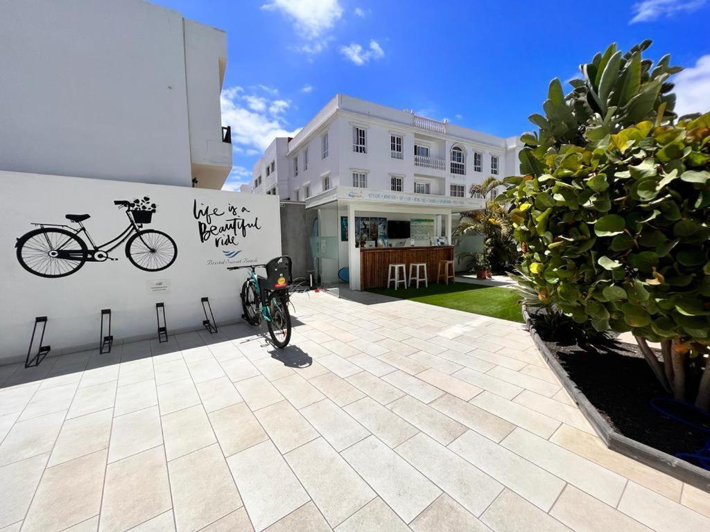 קורלחו Bristol Sunset Beach Private Apartment מראה חיצוני תמונה